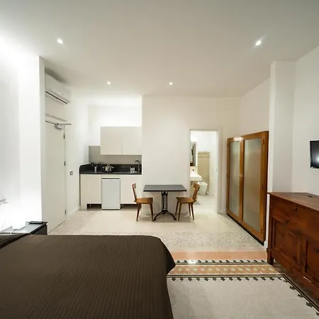 Hotel apartamentowy Sferisterio 3*