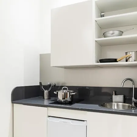 Sferisterio Aparthotel 3*