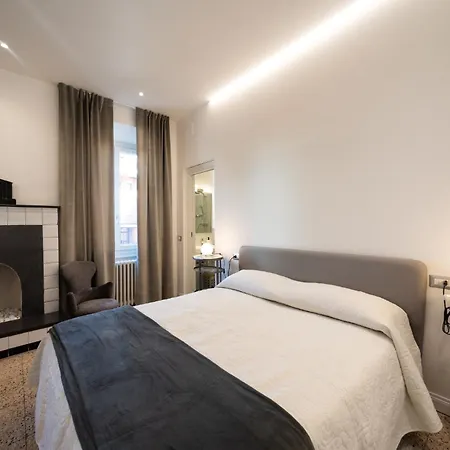 Sferisterio Apartahotel *